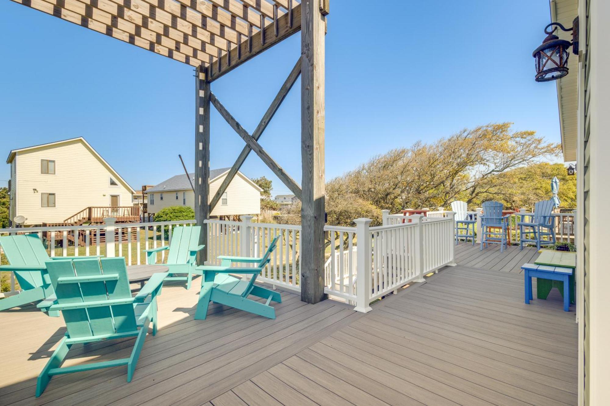 Coastal Home With Deck And Outdoor Shower Kill Devil Hills Exterior photo